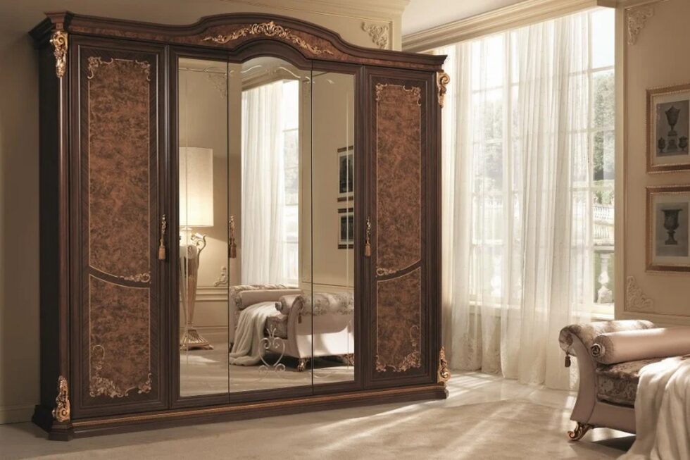 Picture of Luxury Bedroom Closet Ideas Which One is Right for Your Needs - houzezz